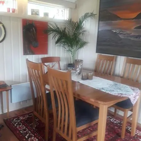 Holiday home Sunny, Quiet, Large Terraces, Close To Everything