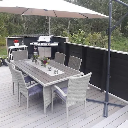 Sunny, Quiet, Large Terraces, Close To Everything *